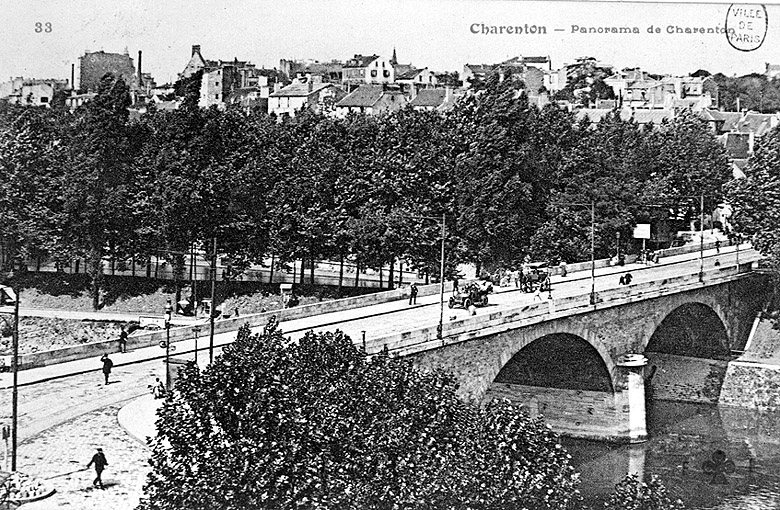 Vue prise de la rive gauche de la Marne.