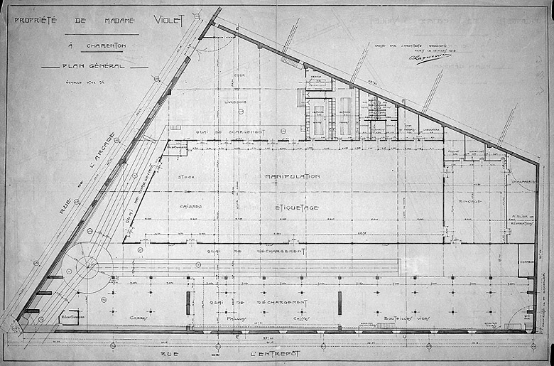 Plan général du hall d'embouteillage au sous-sol.