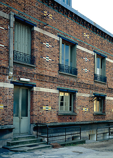 La façade du laboratoire.
