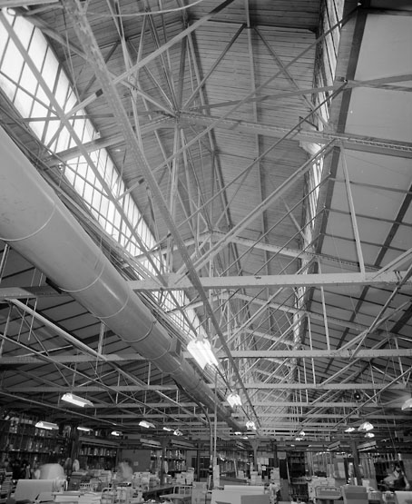 La structure métallique de la halle.