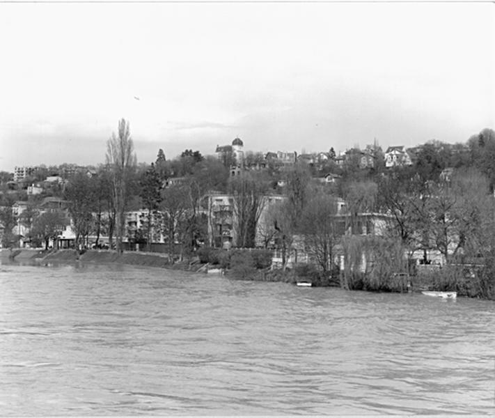 Bords de Marne pris depuis le quai W. Churchill à Saint-Maur.