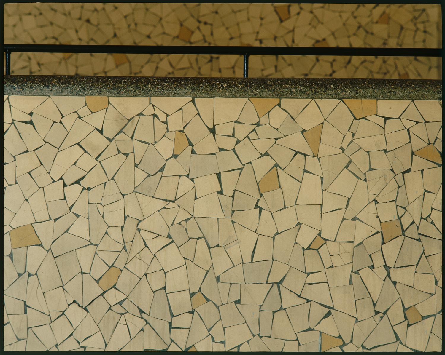 Escalier des déshabilloirs. Détail de la rambarde.