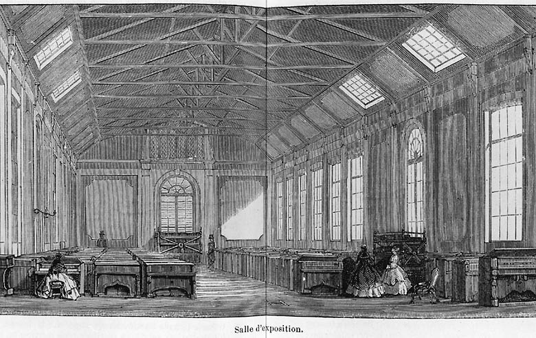 La fabrique des orgues Alexandre : la salle d'exposition.