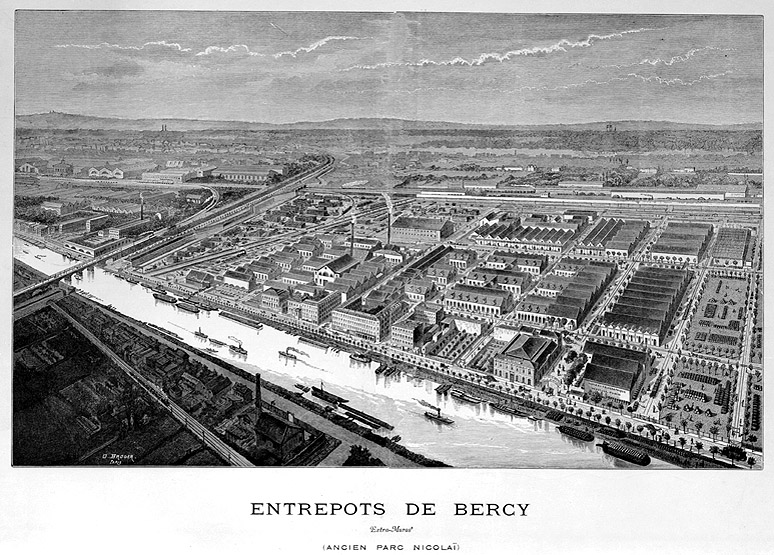 Magasins généraux des entrepôts de Bercy vus à vol d'oiseau.