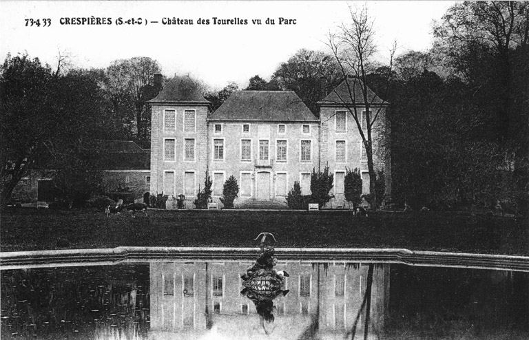 Vue de la façade sur parc.