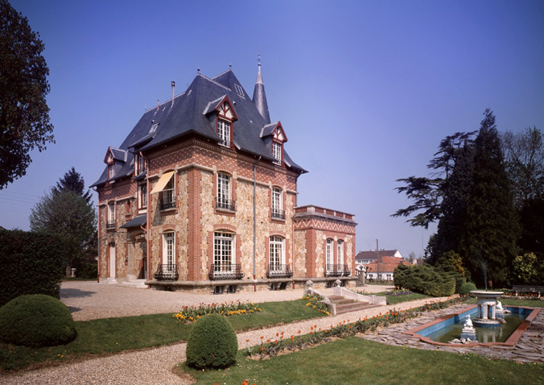 Vue d'ensemble prise du sud ouest.