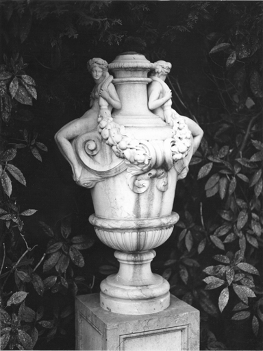 Vase décoratif de jardin