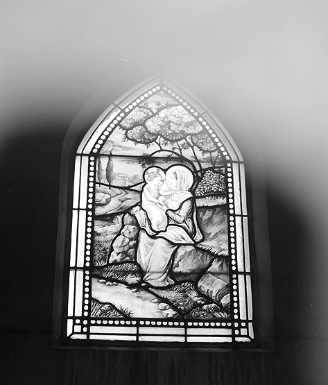 Verrière : Vierge à l'Enfant, vitrail tableau