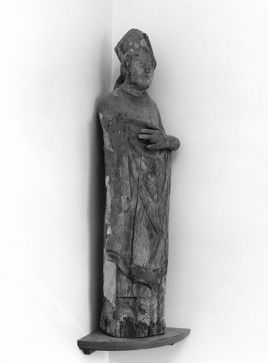 Statuette : saint Martin ?