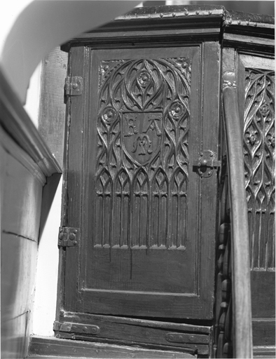 Détail de la porte.