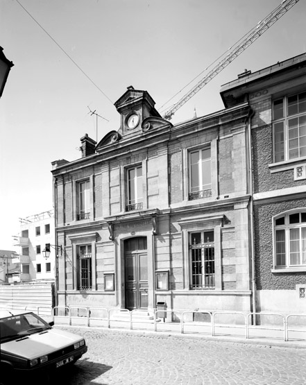 Elévation antérieure de l'école maternelle.