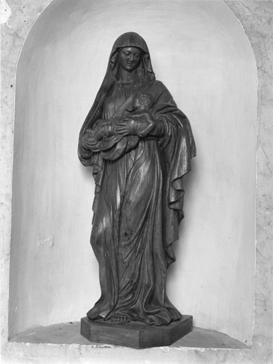 Statue : Vierge à l'Enfant