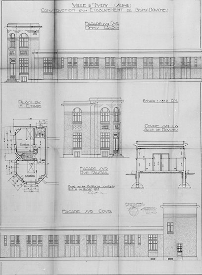 Plan du premier étage, coupe sur la salle de douches, élévations sur rue et élévation sur cour.