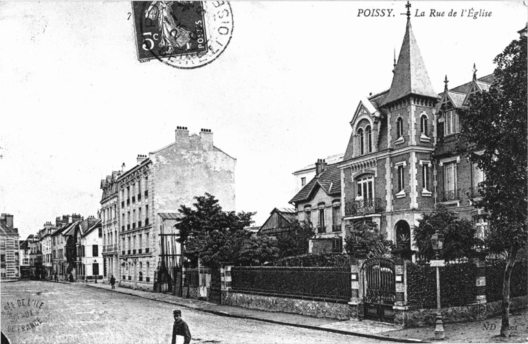 Vue d'ensemble depuis la rue.