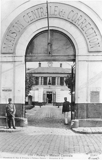 Détail de la porte d'entrée.
