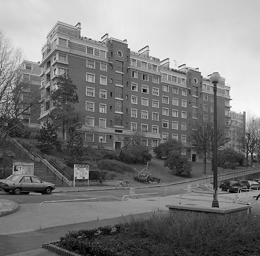 Le bâtiment central de la partie nord de la cité.