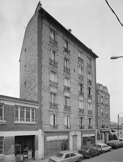 La façade antérieure de l'immeuble sis 4, rue Vaillant-Couturier.