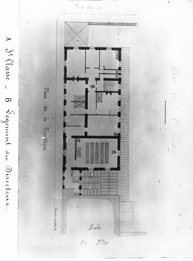Plan de l'école de garçons vers 1898 : premier étage.