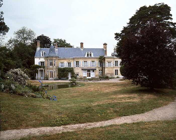 Vue d'ensemble depuis le jardin.