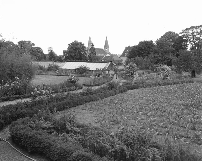 Vue du jardin potager.