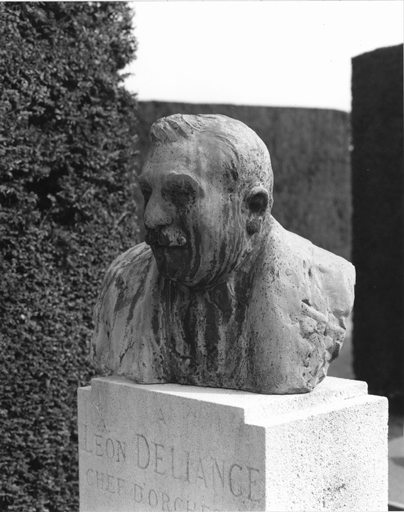 Tombeau de Léon Deliance