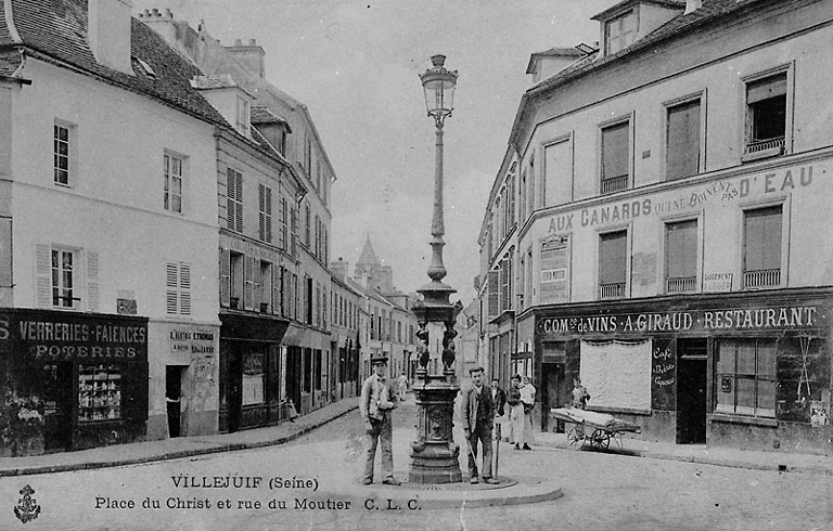 Le départ de la rue du Moutier, aujourd'hui Georges-Lebigot, depuis le carrefour de la Grande-Rue.