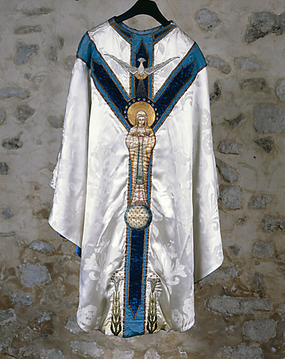 Chasuble.