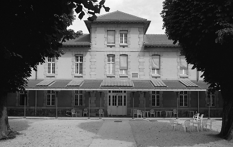Vue d'ensemble du pavillon n°17, faisant partie de la construction d'origine.