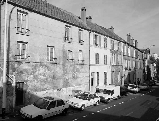 Vue de l'avenue de Paris : jusqu'en 1850, premières maisons de Villejuif en venant de Paris.