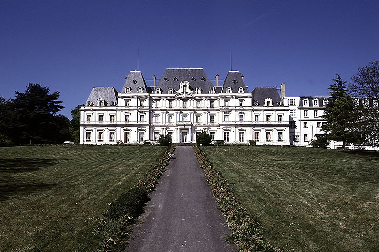 Façade sur le parc.