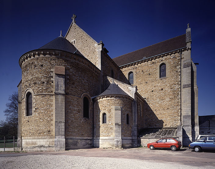 Prieuré ; actuellement basilique Notre-Dame-de-Bonne-Garde