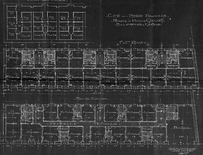 Plans du rez-de-chaussée et des étages de l'immeuble détruit vers 1980.