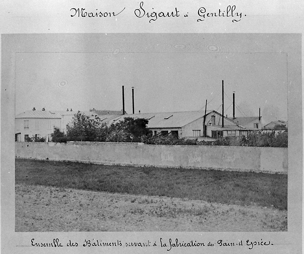 Vue d'ensemble de l'usine prise du nord ouest.