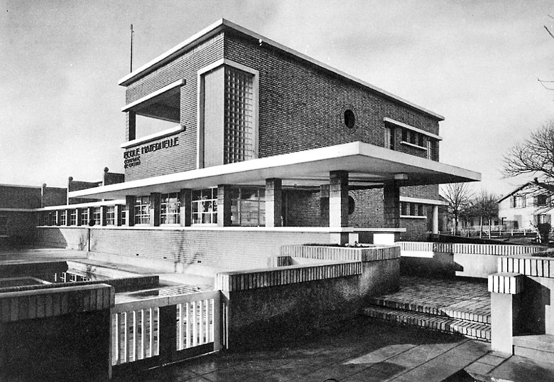 Vue de l'entrée de l'école maternelle.