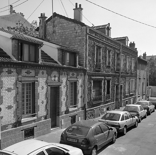 Vue d'ensemble de la rue Jean Baptiste Clément.