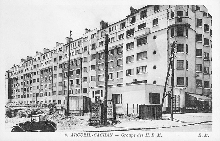 Vue d'ensemble depuis la rue.