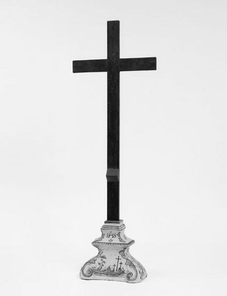 Croix d'autel