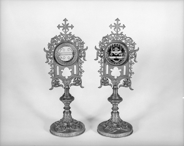 Vue des reliquaires-monstrances de saint Denis et saint Joseph.