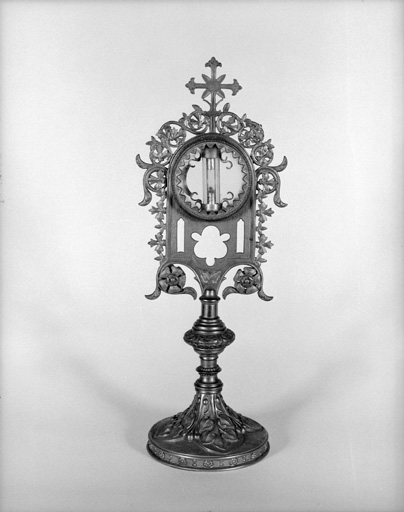 Vue d'ensemble du reliquaire-monstrance de saint Martin.