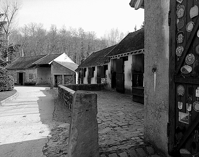 Moulin à farine, actuellement haras de Vauptain