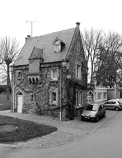 Le pavillon du gardien.