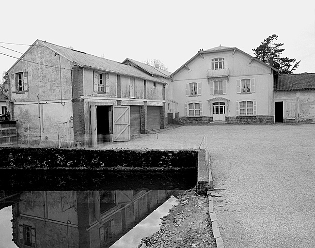 Vue de la maison du fermier.