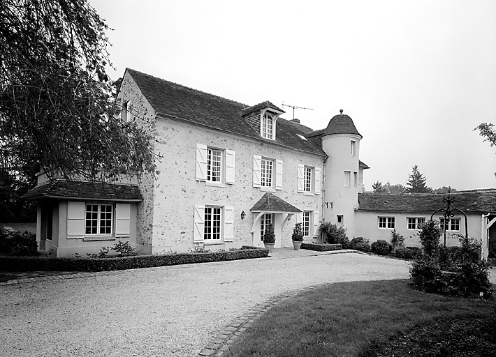 La façade principale.