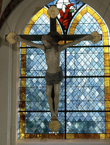 Croix : Christ en croix