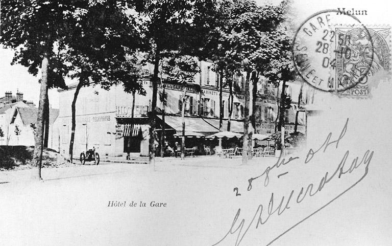 La façade de l'hôtel de la Gare (aujourd'hui disparu), vers 1904.