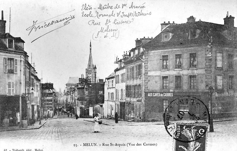 Carte postale montrant le pan coupé à l'entrée du lotissement, vers 1907.