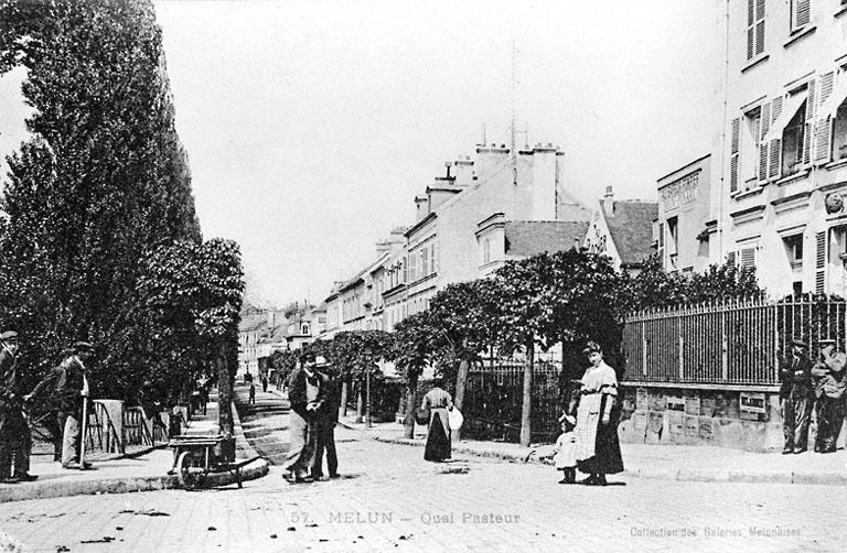 Vue générale du quai Pasteur, vers le début du 20e siècle.