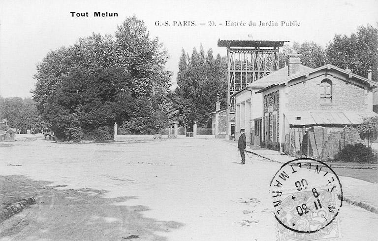 L'entrée du jardin botanique, vers 1906 (et au premier plan, le bureau central de l'octroi).