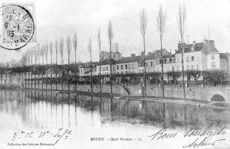 Le quai Pasteur, vers 1905.