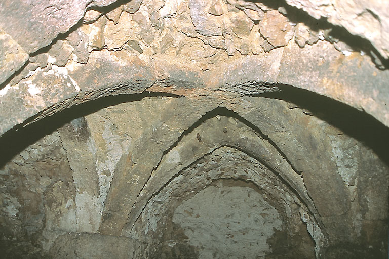 Vue des caves médiévales.